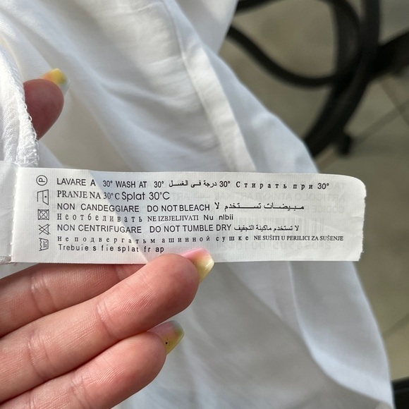 Piazza Italia Tank Top Cami Size M White Broderie Anglaise Tiered Made in Italy - Picture 14 of 15